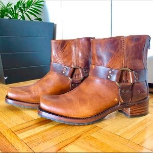 Frye ankle boots (New)